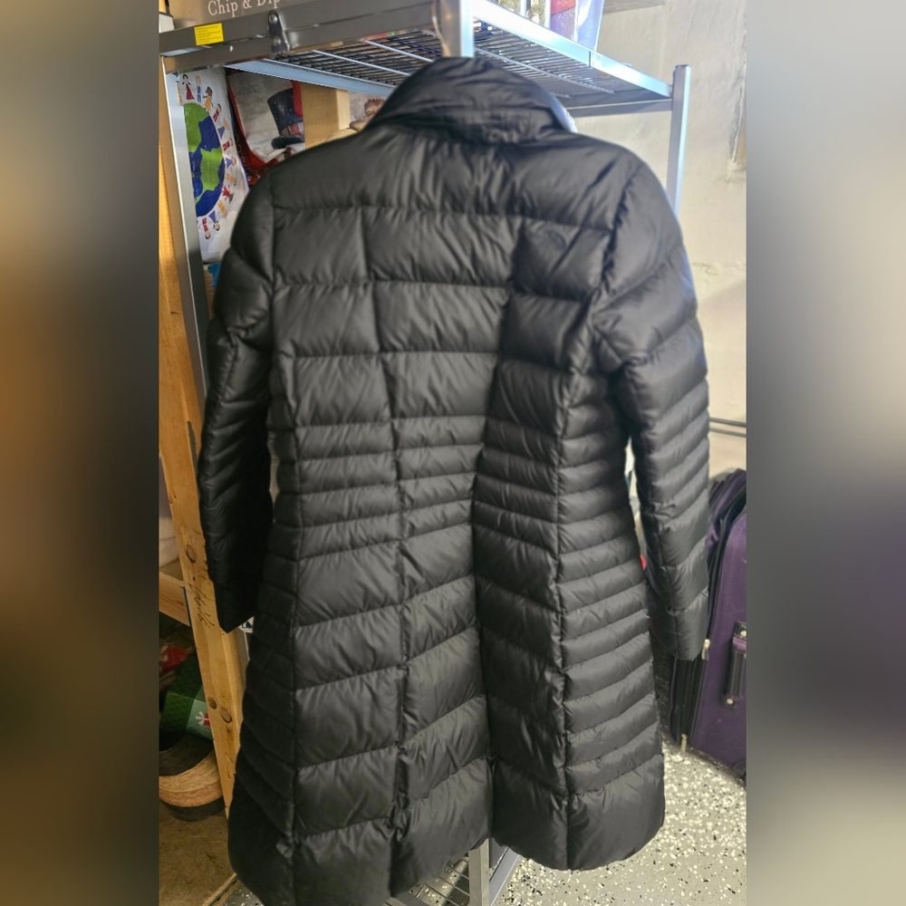 The North Face Women's Black Puffer Coat XS - Picture 3 of 4